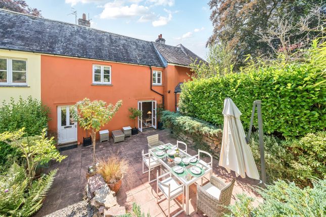High Street, Dulverton, Somerset, TA22 2 bed terraced house for sale