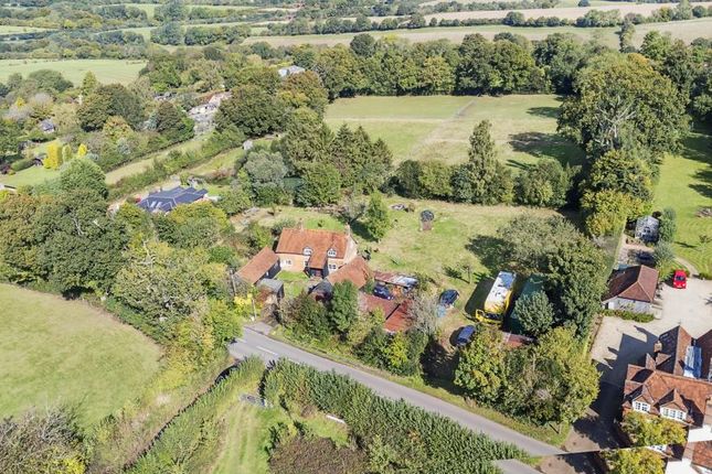 Bellingdon,  Buckinghamshire,  HP5 4 bed detached house for sale