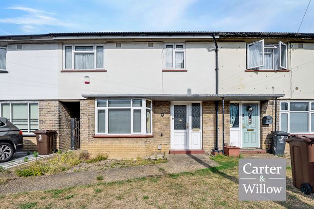 Calverley Crescent, Dagenham, Essex 3 bed terraced house for sale