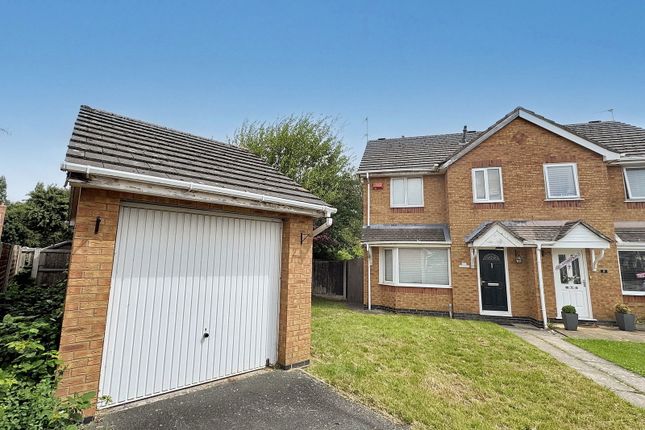 3 bedroom semi-detached house for sale
