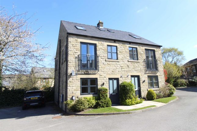 Torside Mews, Hadfield, Glossop 1 bed flat for sale