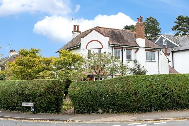 3 bed detached house