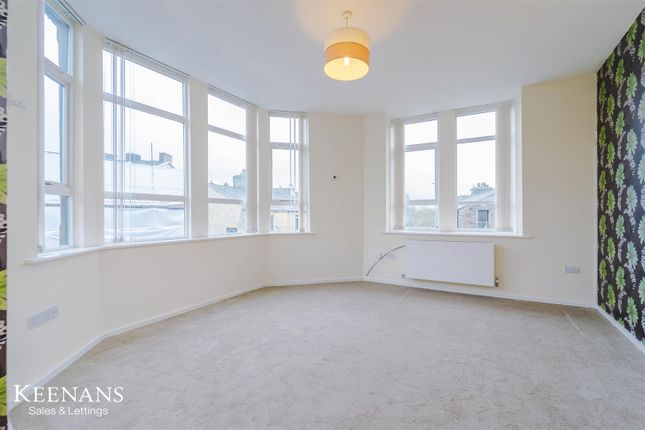 2 bed flat