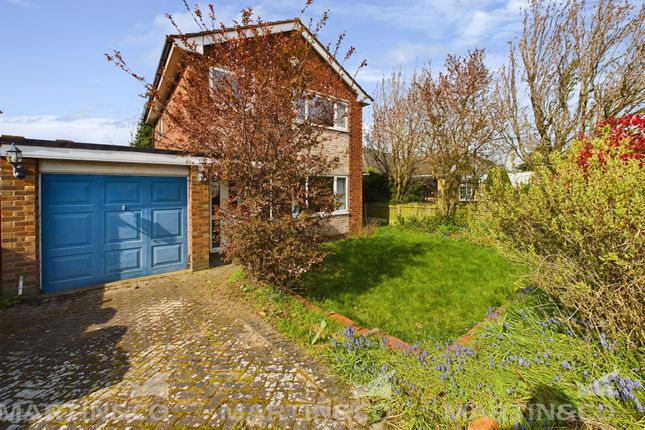 St Marys Road, Dunsville 3 bed detached house for sale