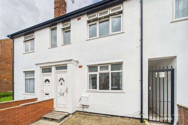 Penn Court, Colindale NW9 2 bed ground floor flat for sale
