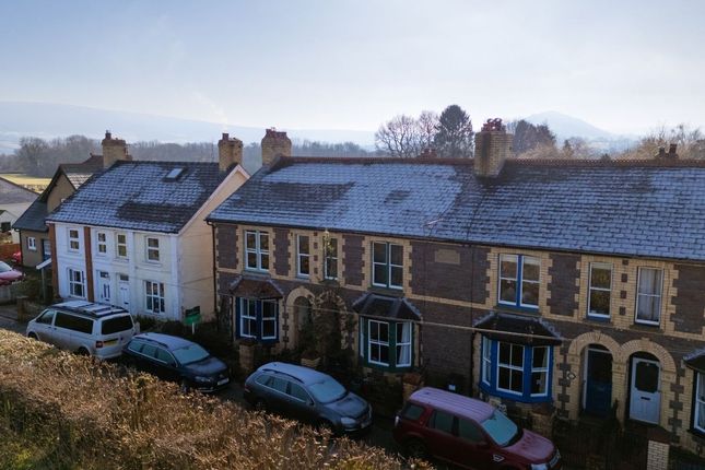 Talyllyn, Brecon, LD3 2 bed terraced house for sale