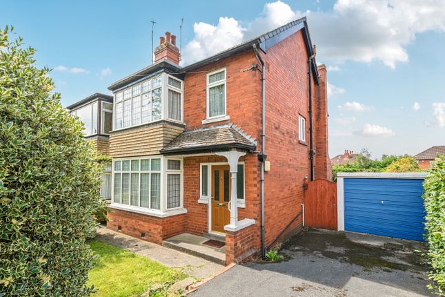 Spen Lane, West Park, Leeds, LS16 3 bed semi