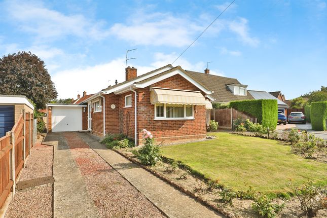 2 bedroom detached bungalow for sale