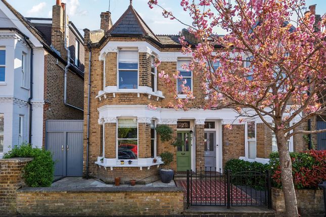 Chestnut Road, Kingston Upon Thames KT2 4 bed detached house for sale