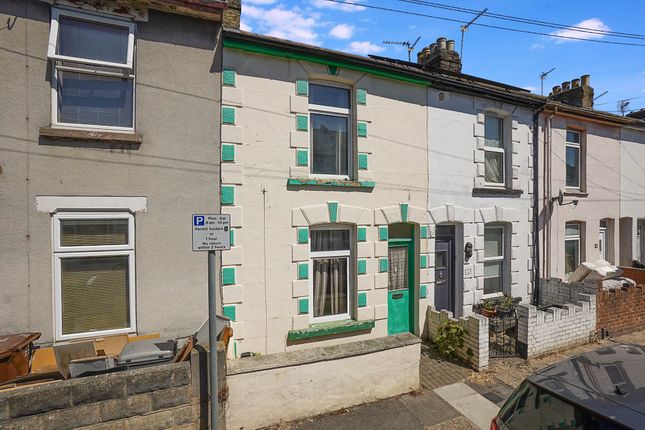 Queens Road, Gillingham 2 bed terraced house for sale