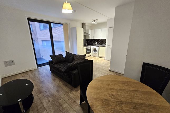 2 bed flat