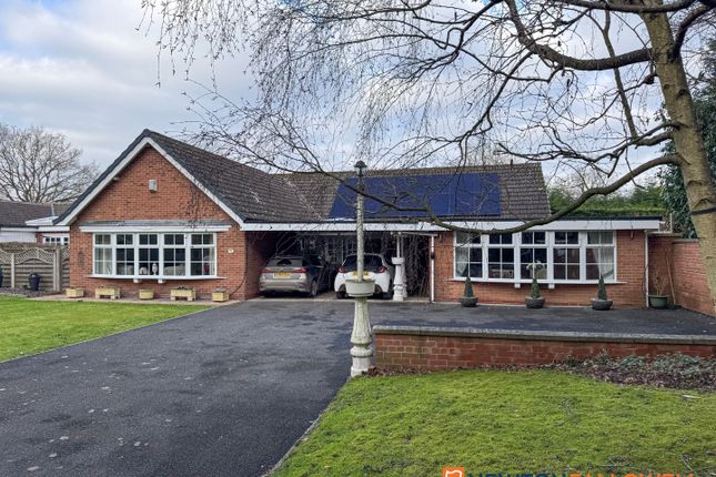Top Street, 8 NG23 3 bed detached bungalow for sale