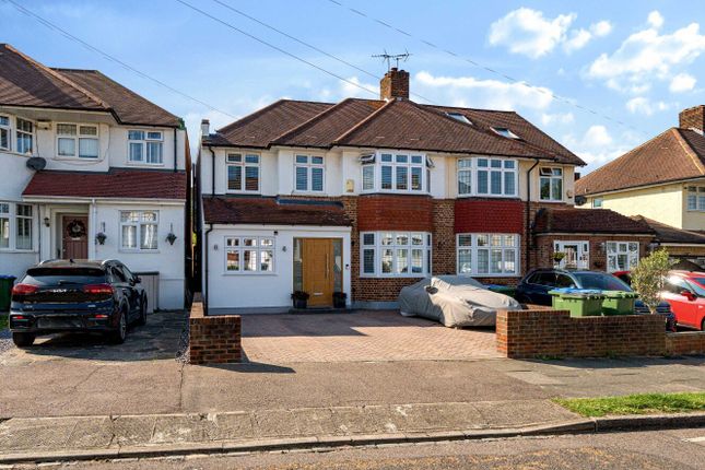 Brownspring Drive, London, SE9 4 bed semi
