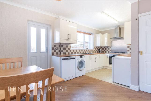 Clarence Street, Leyland 3 bed detached house for sale