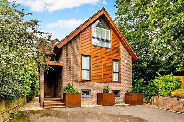 Oxford Road, Donnington, Newbury... 4 bed detached house for sale