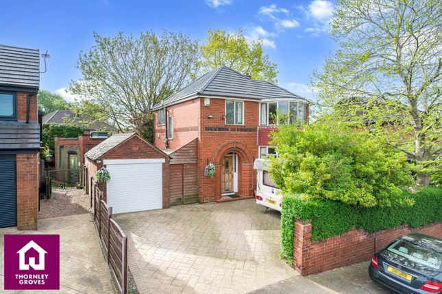 Sandy Meade, Manchester M25 3 bed detached house for sale