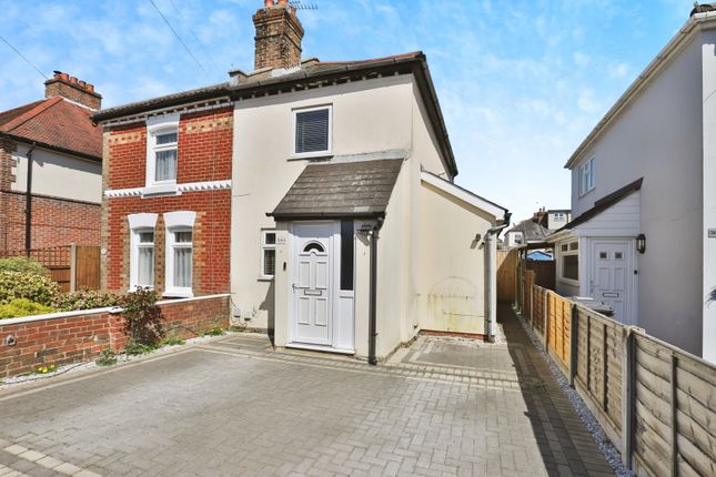 2 bedroom semi-detached house for sale