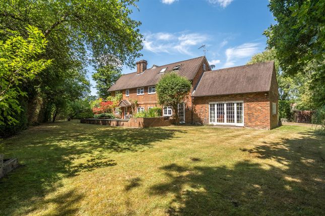 Watery Lane, Fleet GU52 4 bed detached house for sale