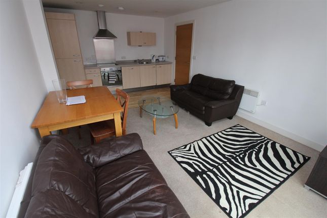 Waterfront Walk, Birmingham 2 bed flat for sale