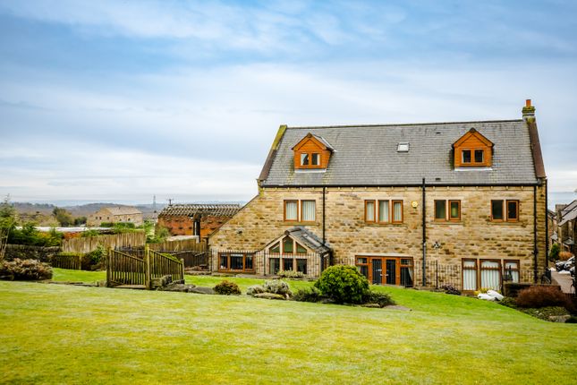 6 bedroom detached house for sale