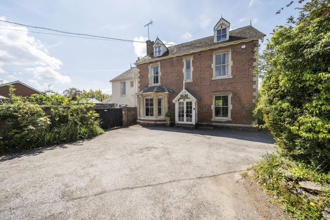 Leominster,  Herefordshire,  HR6 7 bed semi