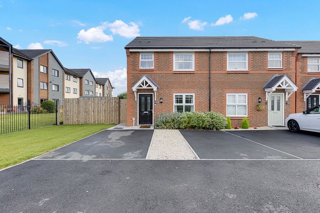 3 bedroom semi-detached house for sale