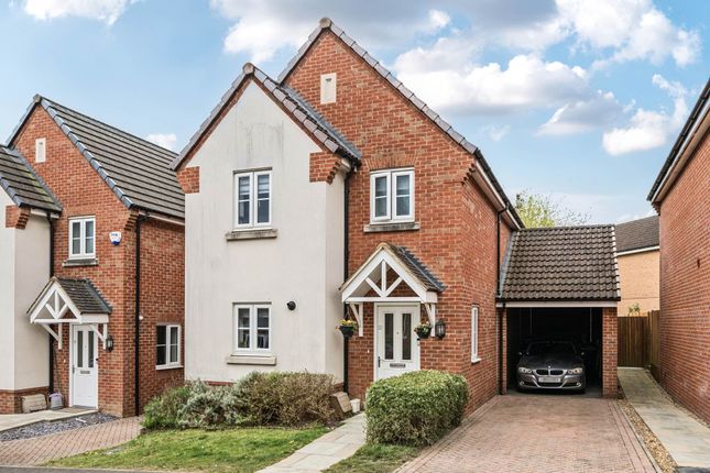 Red Kite Way, High Wycombe HP13 3 bed detached house for sale