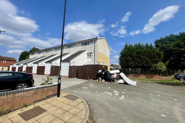 18 bed flat