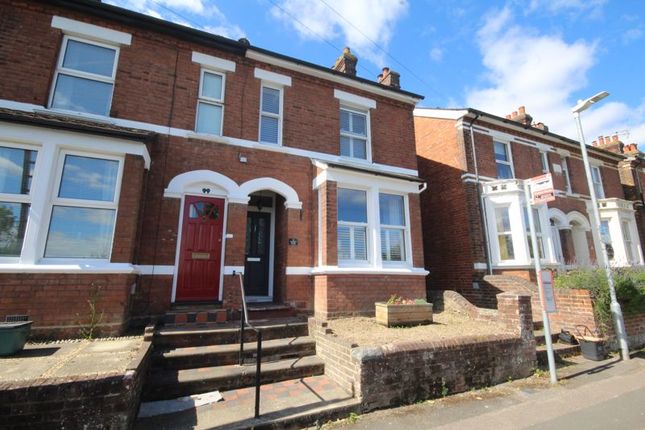 4 bedroom end of terrace house for sale