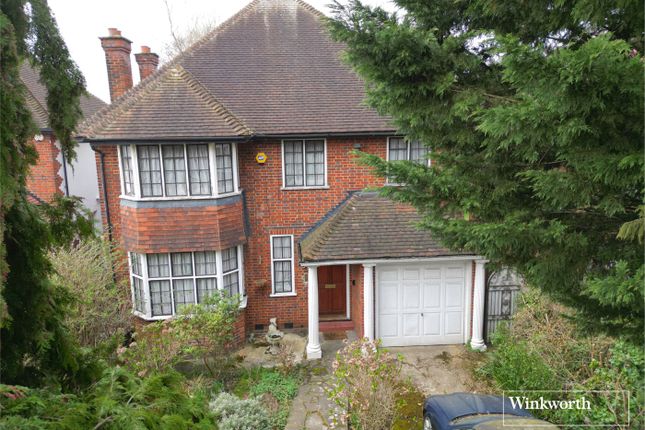 4 bed detached house