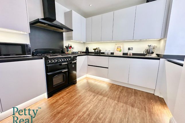 Brookbank, Barrowford 3 bed terraced house for sale