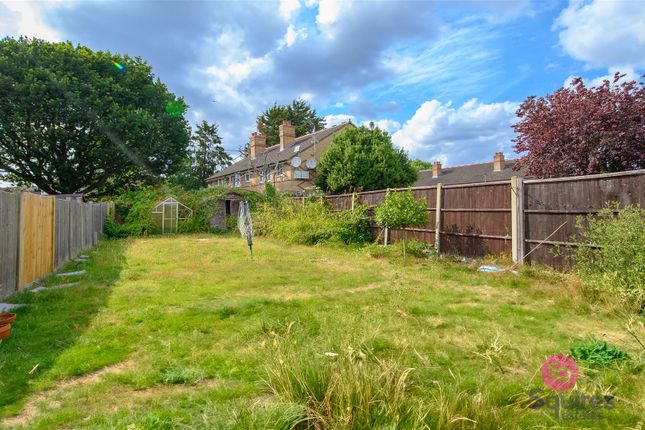 Barnet Lane, Barnet 3 bed terraced house for sale