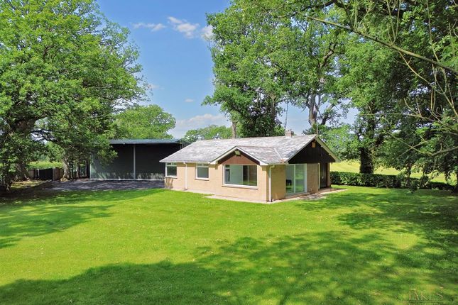 3 bedroom detached bungalow for sale