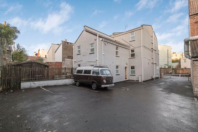 12 bedroom detached house for sale
