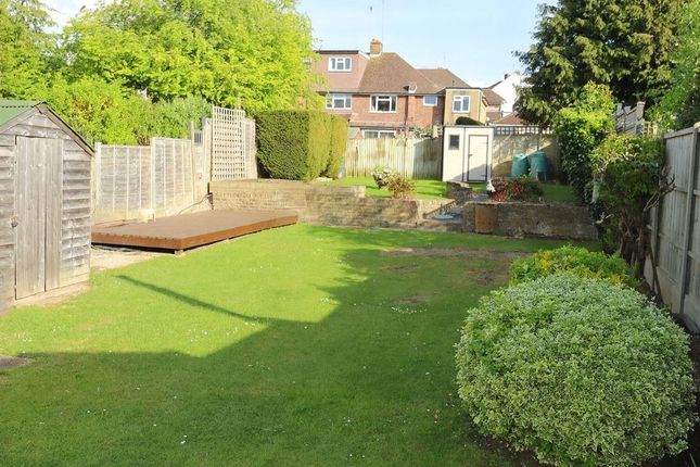 Tubbenden Lane, Orpington BR6 3 bed semi
