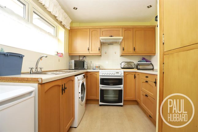 Catchpole Close, Kessingland, NR33 2 bed detached bungalow for sale