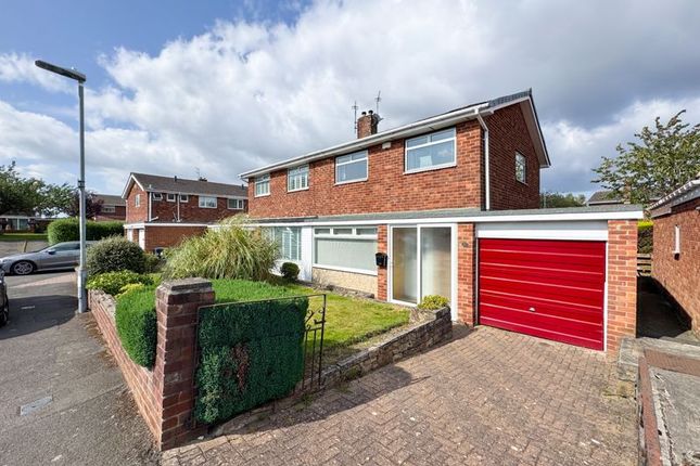 Barlowfield Close, Hanover Estate 3 bed semi