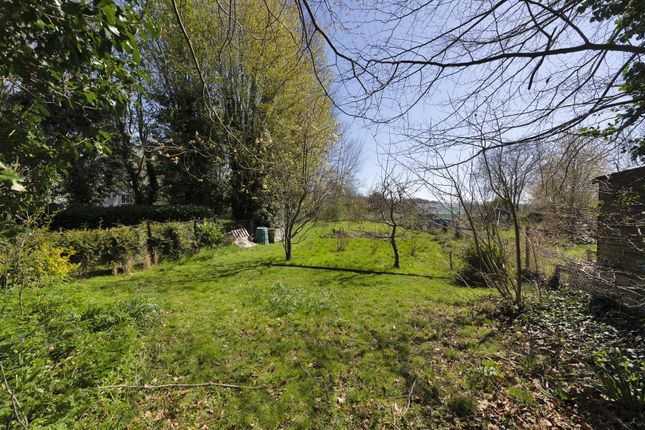 Old Road, East Peckham, Tonbridge 3 bed semi