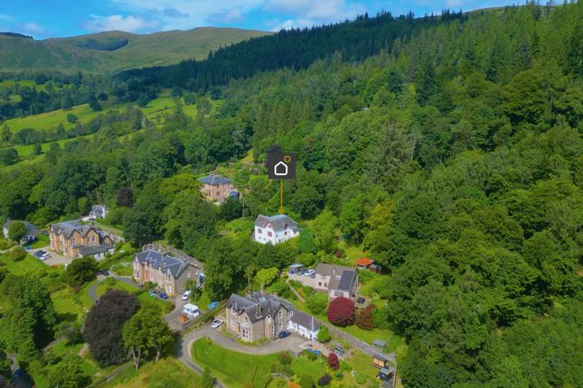 Leny Feus, Callander, FK17 6 bed detached house for sale