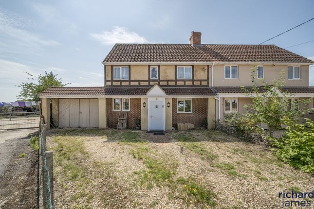 Bolingbroke Close, Hook, SN4 3 bed semi
