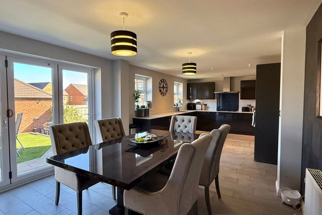 Tilley Lane, Newcastle upon Tyne NE27 5 bed detached house for sale