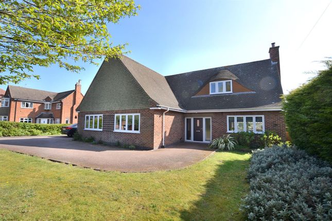 3 bed detached bungalow