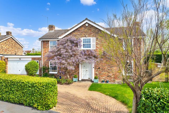 Wimbridge Close, Royston SG8 5 bed detached house for sale