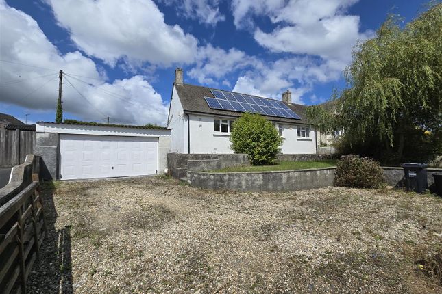 2 bedroom semi-detached bungalow for sale