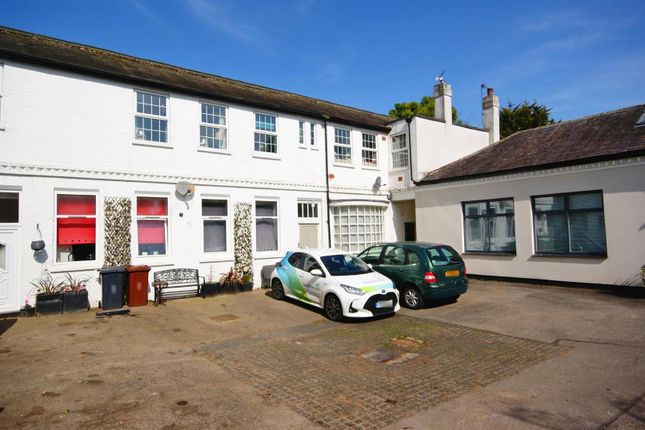 Monks Manor Court, Lincoln 2 bed apartment for sale