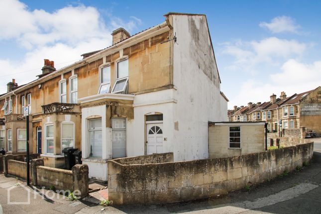 4 bedroom end of terrace house for sale