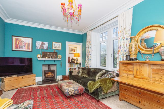 4 bedroom town house for sale