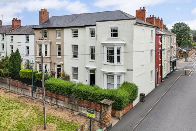 Promenade, Victoria Park NG3 6 bed semi