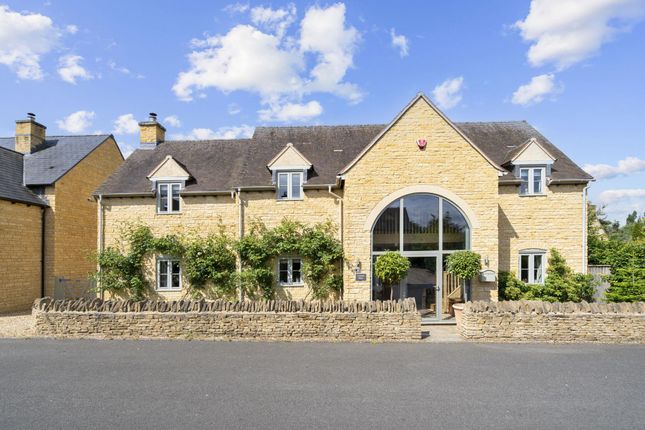 Barncroft, Long Compton... 4 bed detached house for sale