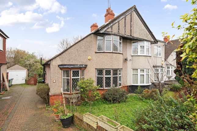 Collindale Avenue, Sidcup DA15 3 bed semi